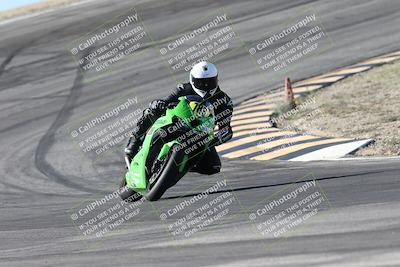 media/Jan-15-2026-Racers Edge (Thu) [[dfebeb70ab]]/3-B Group/Session 2 (Bowl Exit)/